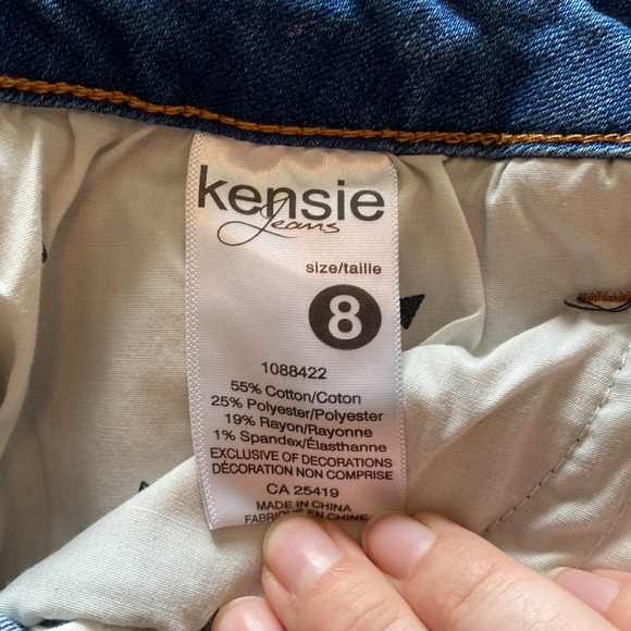 Kenzie Skinny Jeans - Picture 4 of 4